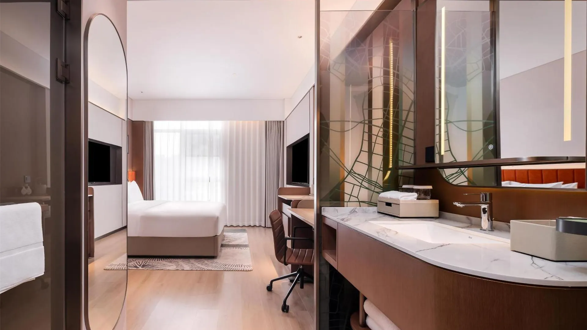 Hilton Garden Inn Xinyang East Railway Station