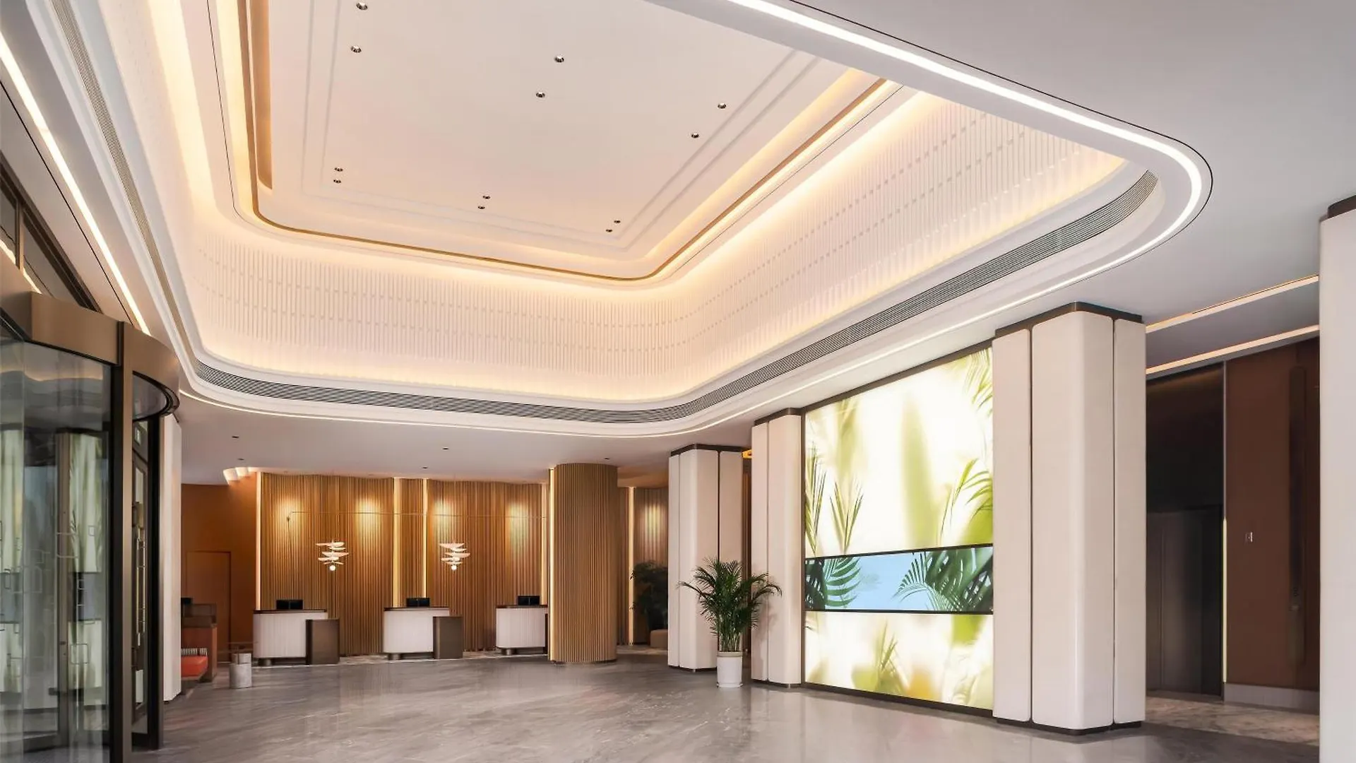 Hilton Garden Inn Xinyang East Railway Station 4*, Xinyang (Henan)