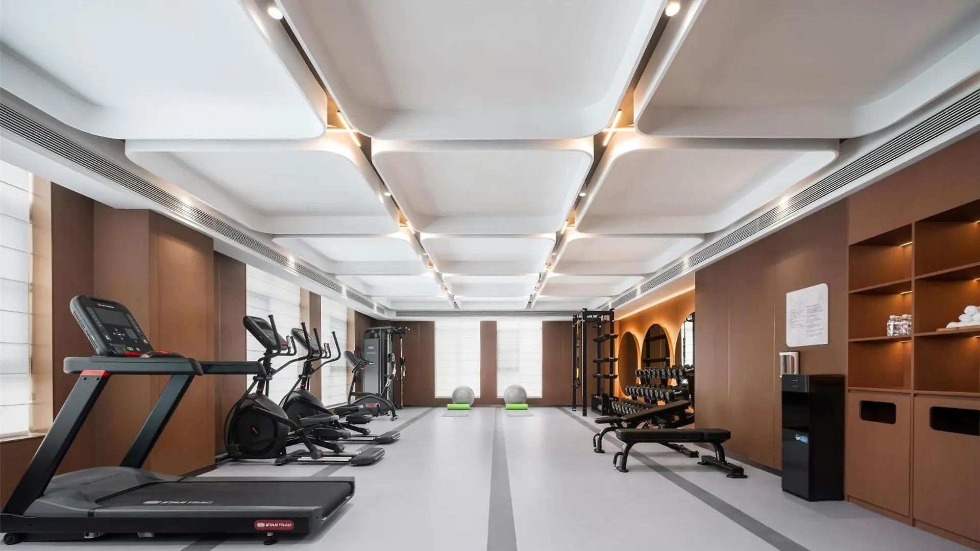 Hilton Garden Inn Xinyang East Railway Station Hotel